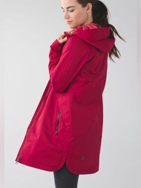 Lululemon Definitely Raining Jacket
Cranberry size 12